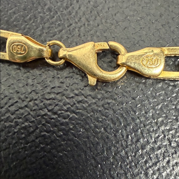 18K Paperclip Chain Necklace and Bracelet Set - Picture 4 of 14